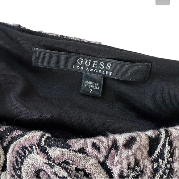 Guess Embroidered Beaded Fitted Mini Skirt Size 2 - Picture 2 of 4